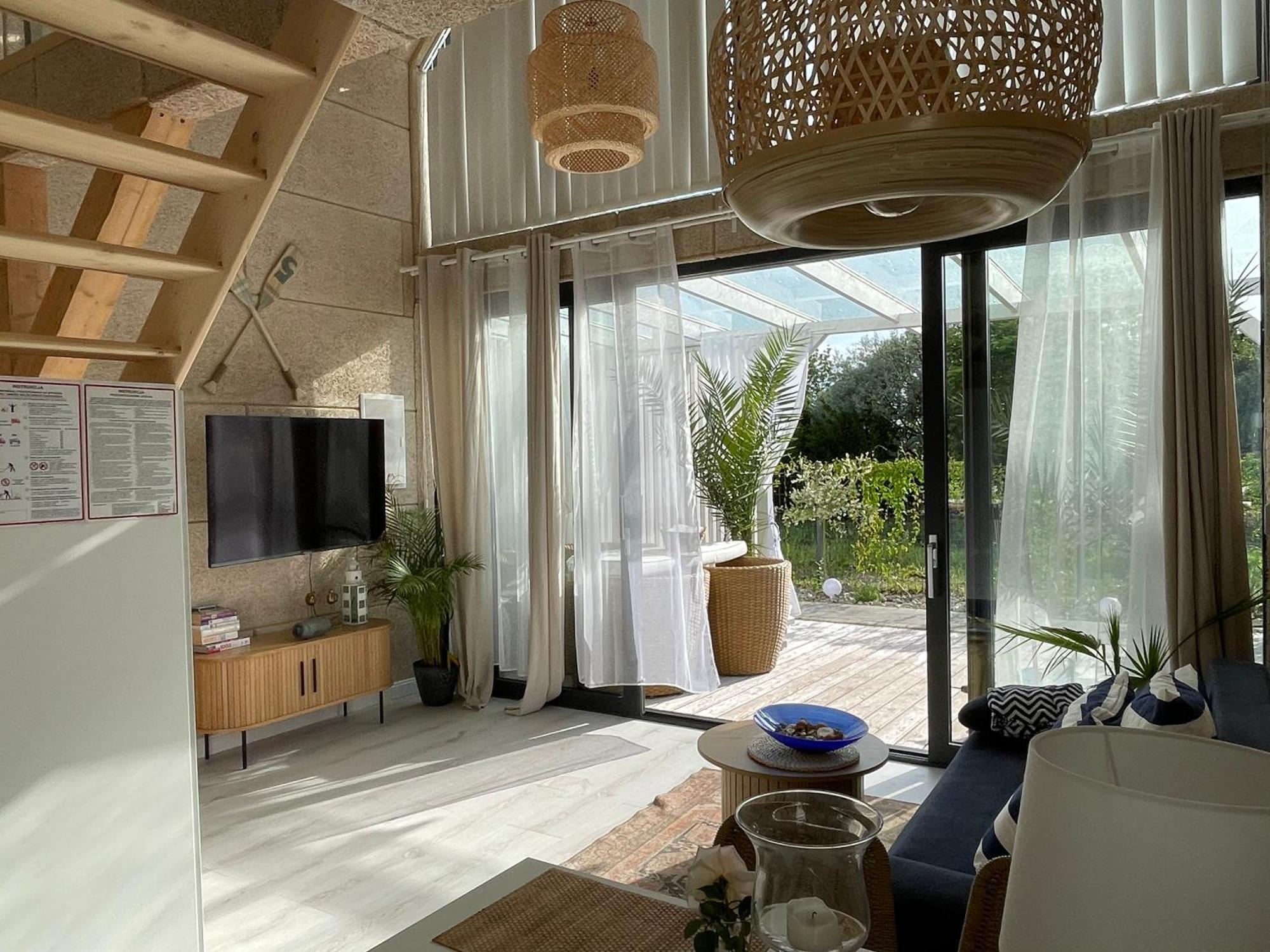 Summer House-Nowoczesne Domki Z Jacuzzi I Ladowarka Do Samochodu Wrzosowo  Εξωτερικό φωτογραφία